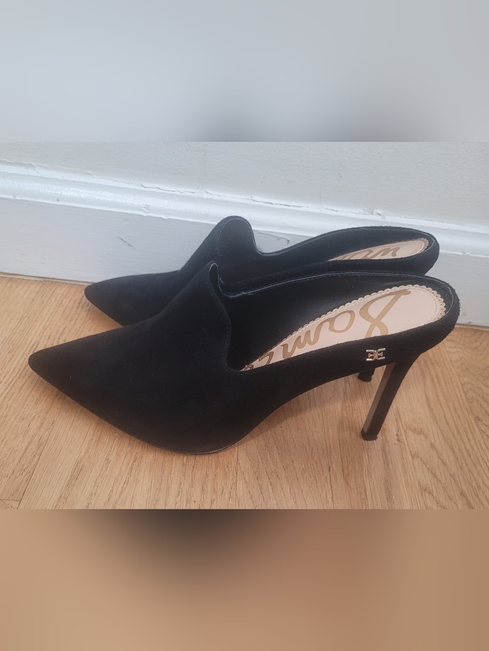 Sam Edelman Black Pointed Suede Mules - Picture 2 of 4